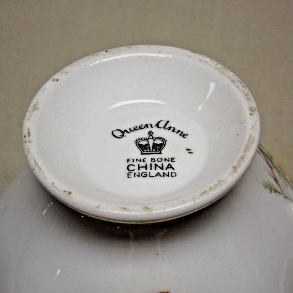 Queen Anne Fine Bone China England Yellow and Pink Roses Tea Cup and Saucer - Picture 12 of 13